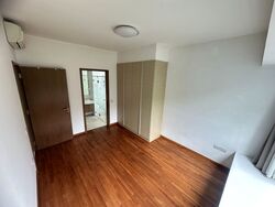 Waterfront Waves (D16), Condominium #564247351